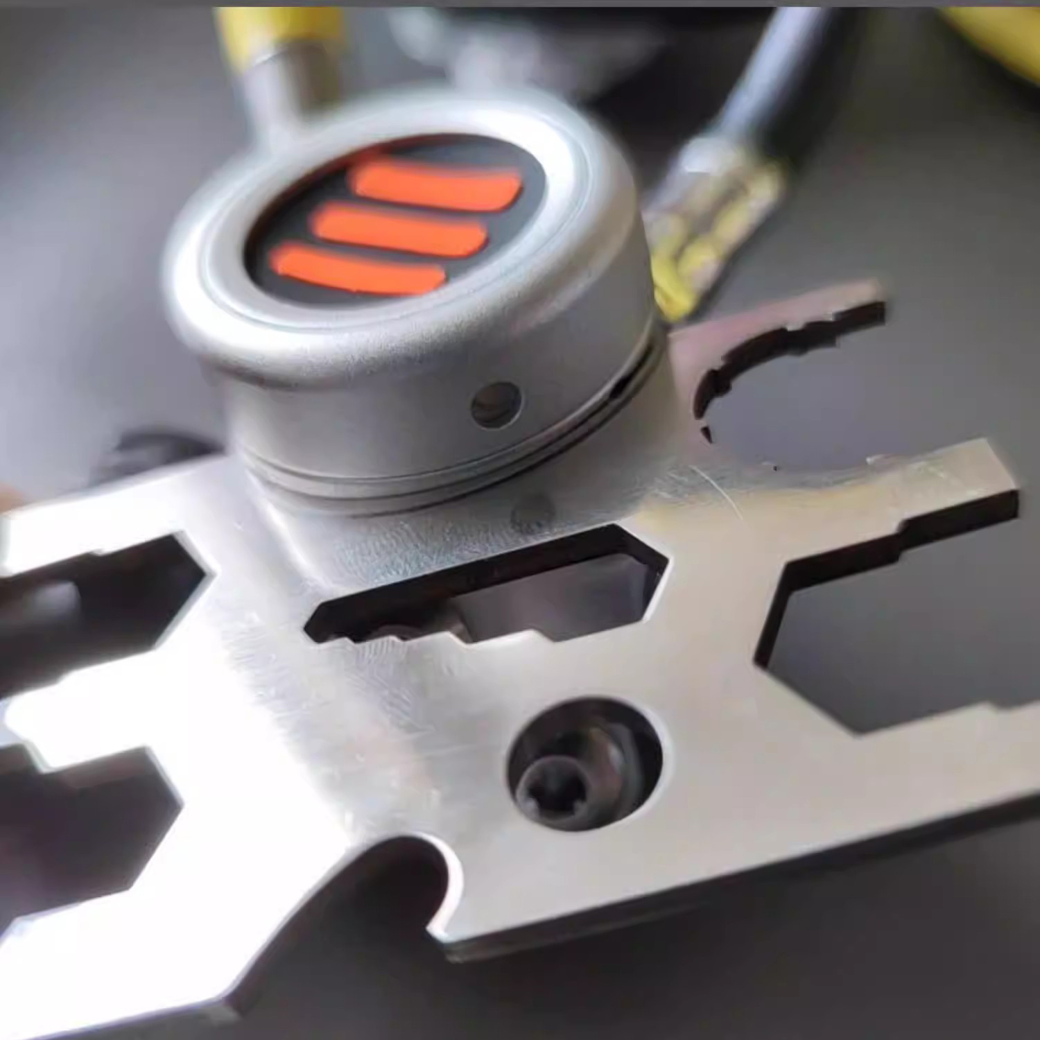 Multitool Credit Card - Zestaw śrubokrętów do regulatora nurkowego ze